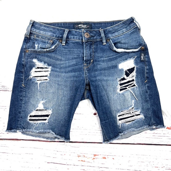 Silver Jeans Pants - 👖|•SILVER JEANS•| Sam Bermuda Distressed (Backed) Jean Shorts